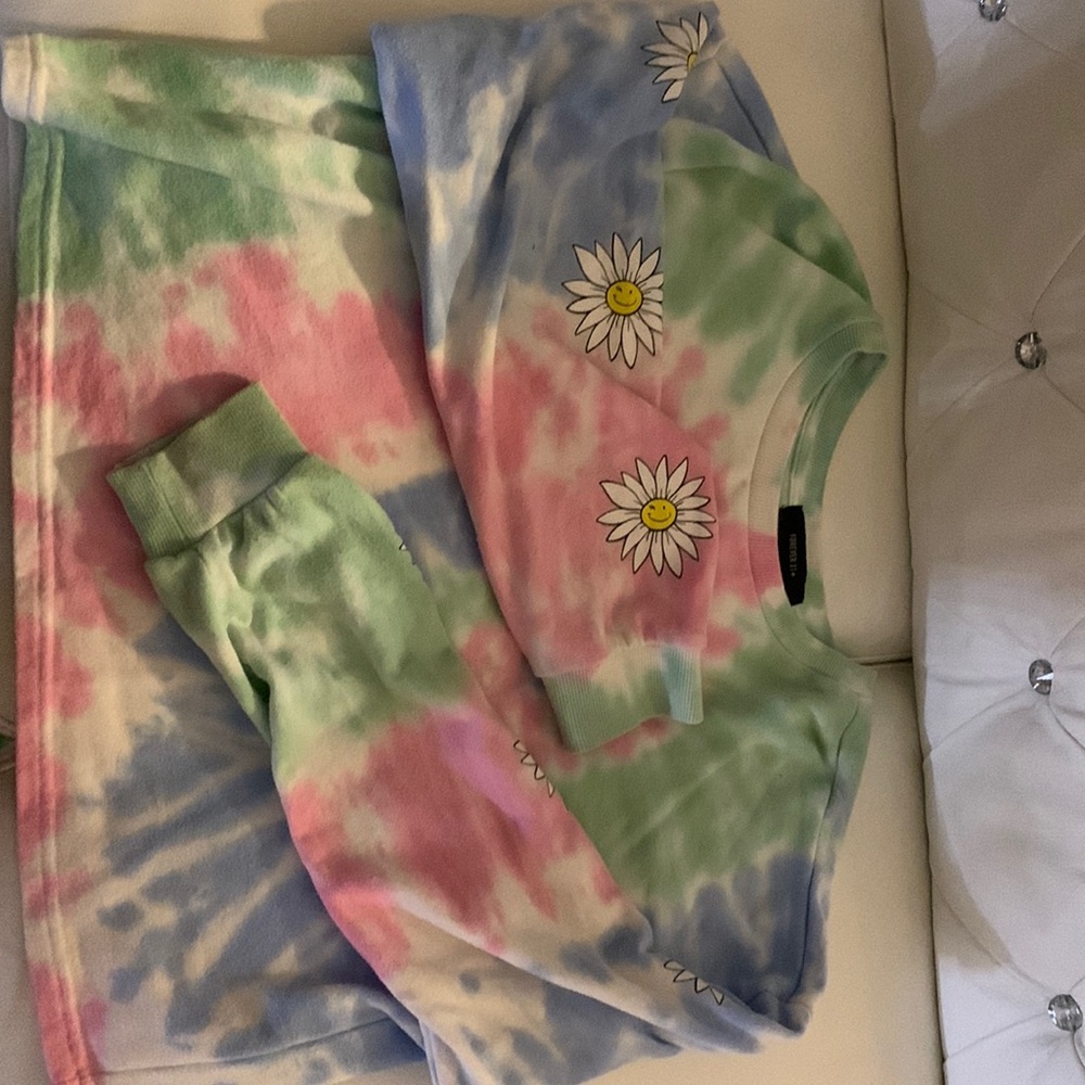 A tie-die sweater from forever 21 in a size 0x